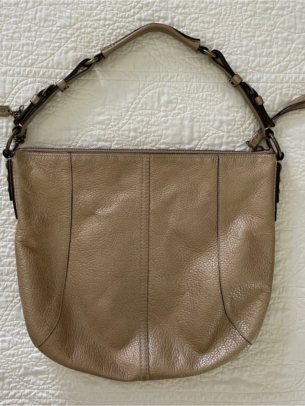 Vtg Coach Hobo Bag Purse Metallic Gold Leather Pebble